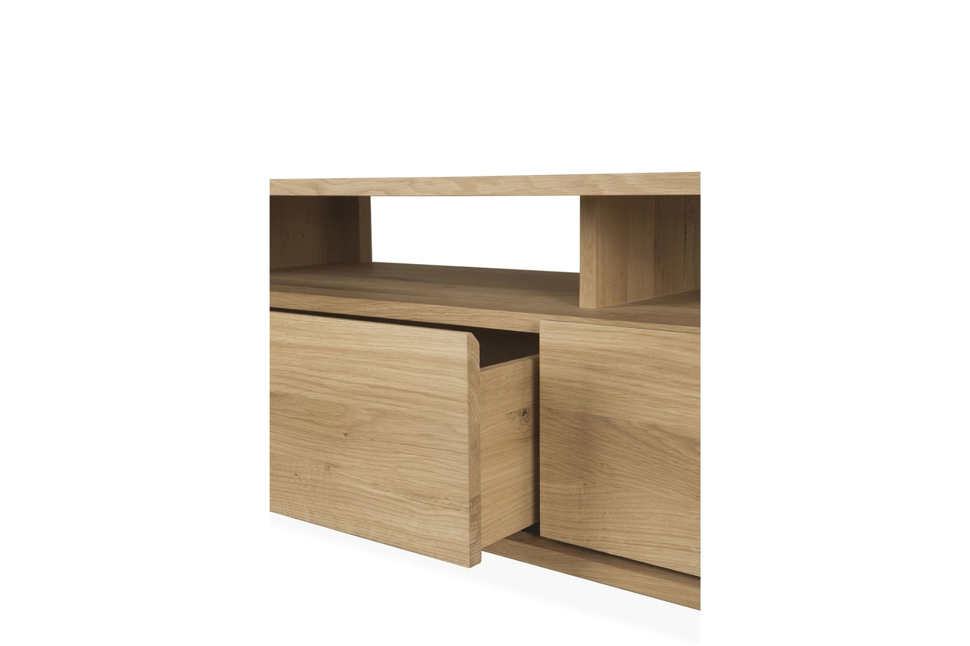 Ethnicraft Oak Shadow TV Unit 210 - 3 drawer - Image 8
