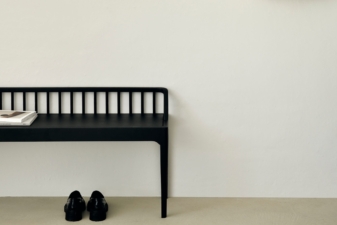 Alternative view of Ethnicraft Oak Spindle Bench Black 150cm